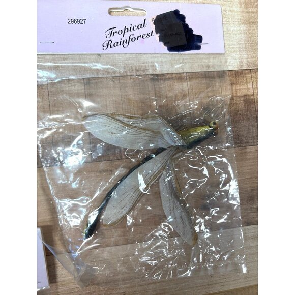 Tropical Rainforest Dragonfly Ornaments Assorted Colors Set Of 7 Crafting - Picture 6 of 6